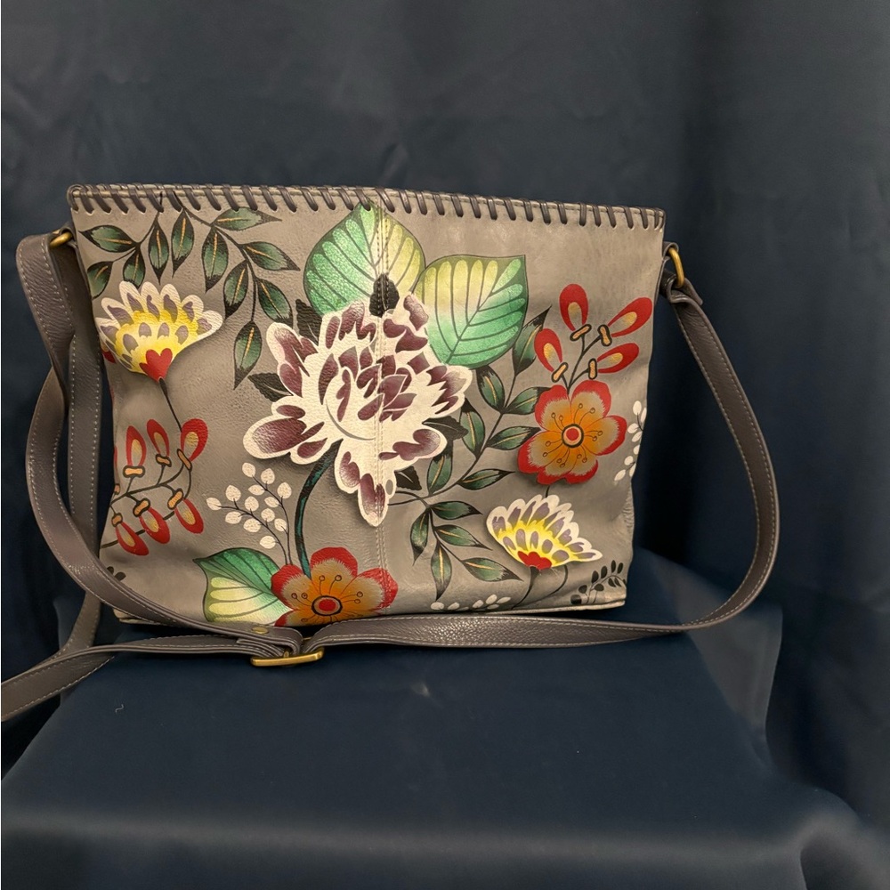 Gray Floral Shoulder Bag with Botanical Design